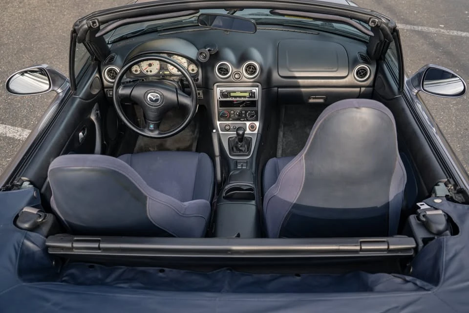 2003 Mazda NB MX-5 Miata - Image 10 of 12