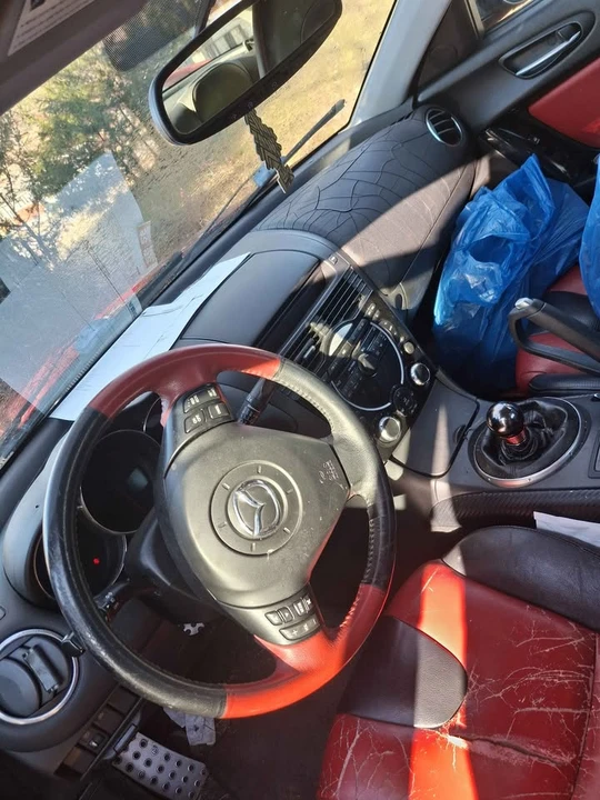 2003 Mazda RX-8 1st Gen - Image 3 of 5