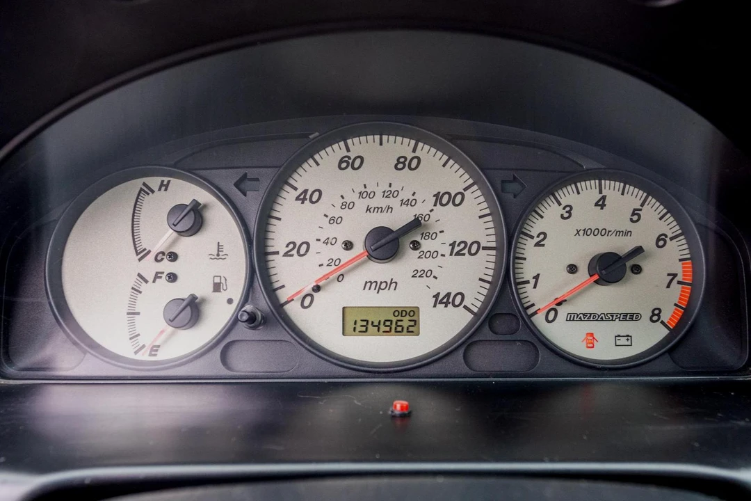 2003 Mazda Mazdaspeed Protege - Image 25 of 31