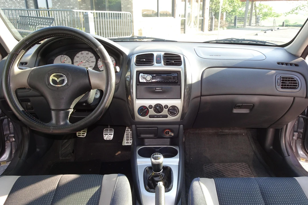 2003 Mazda Mazdaspeed Protege - Image 27 of 31