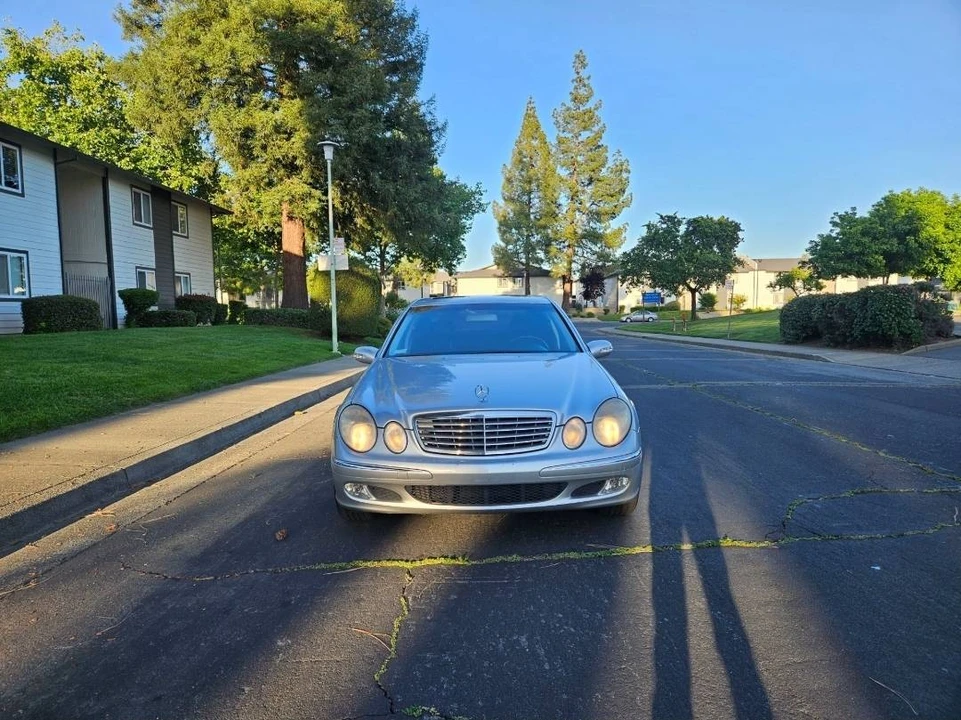 2004 Mercedes-Benz W211 E-Class - Image 5 of 9