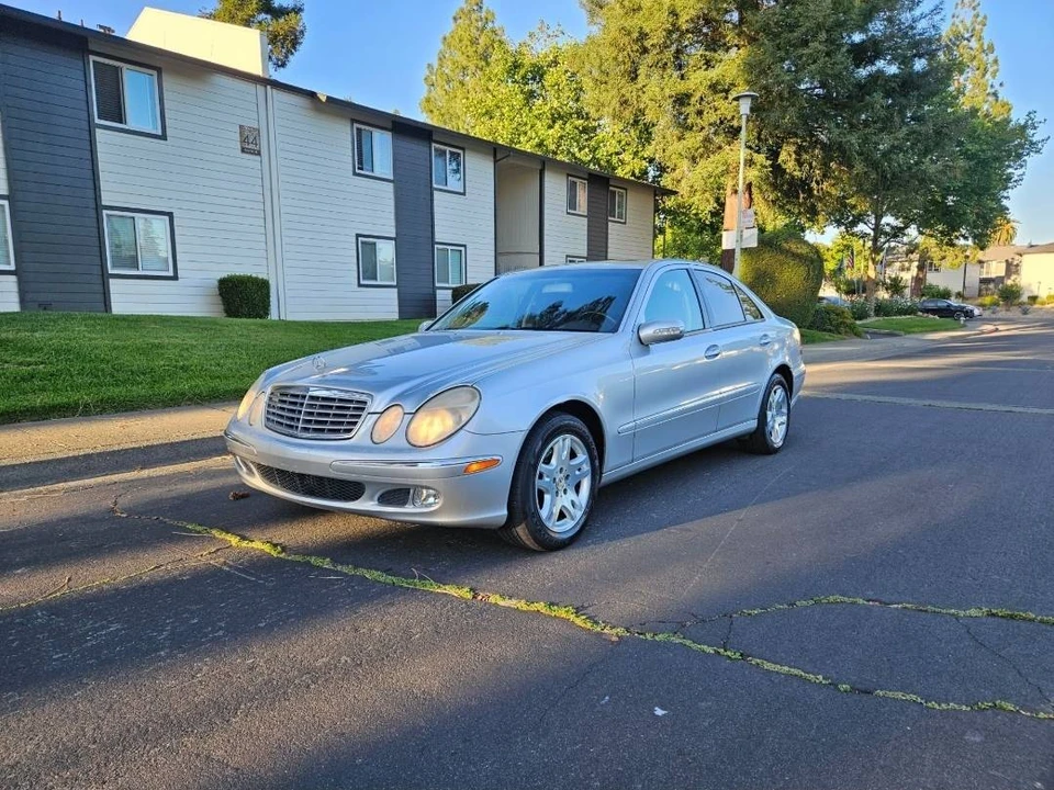 2004 Mercedes-Benz W211 E-Class - Image 4 of 9
