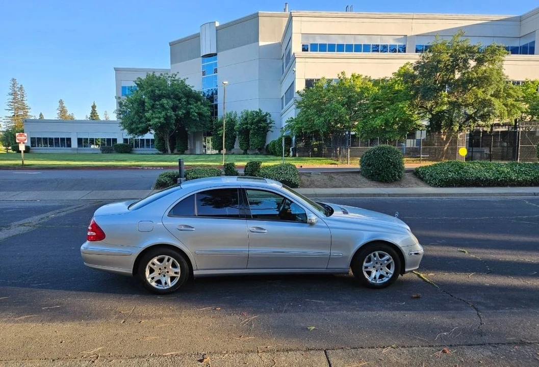 2004 Mercedes-Benz W211 E-Class - Image 2 of 9