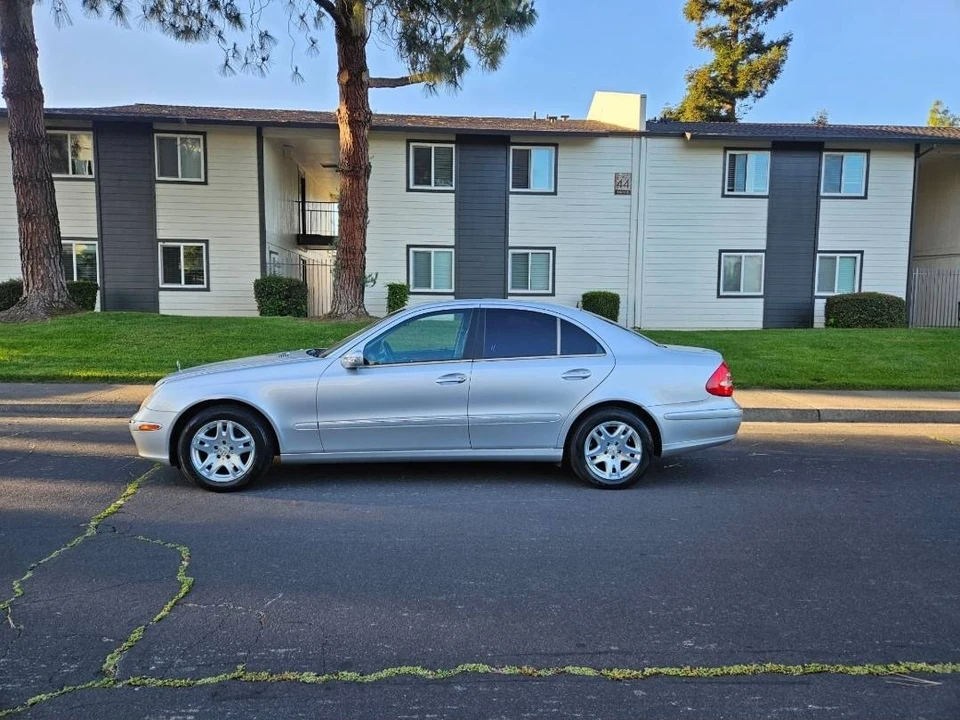 2004 Mercedes-Benz W211 E-Class - Image 3 of 9
