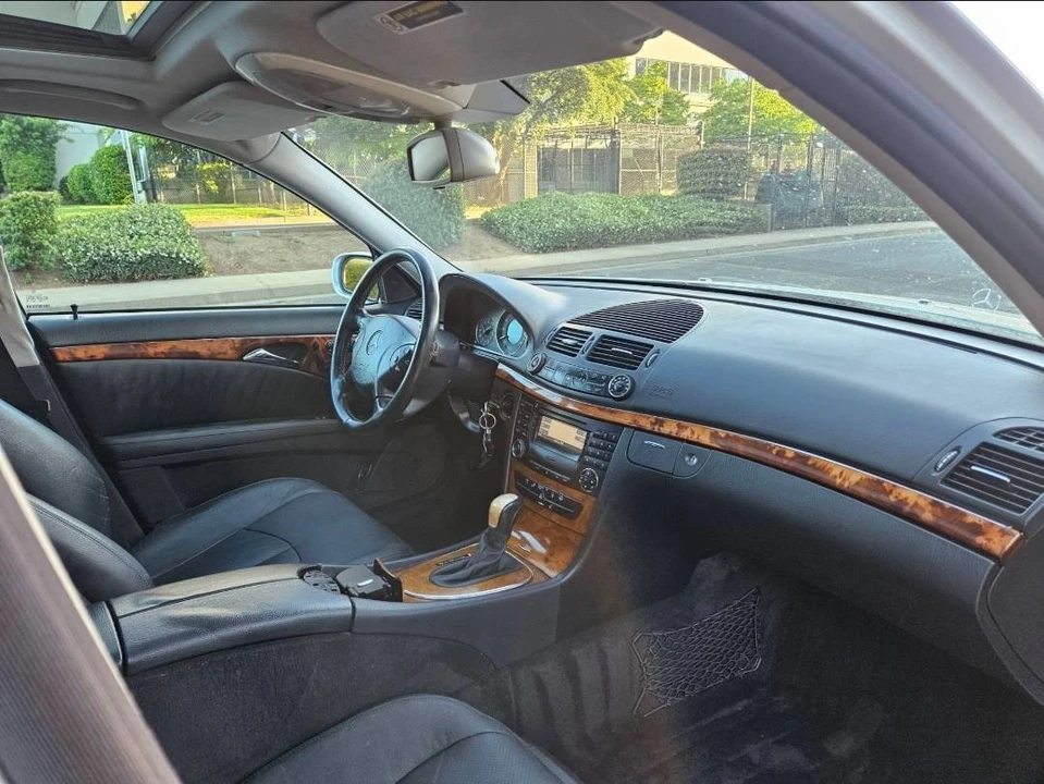 2004 Mercedes-Benz W211 E-Class - Image 8 of 9