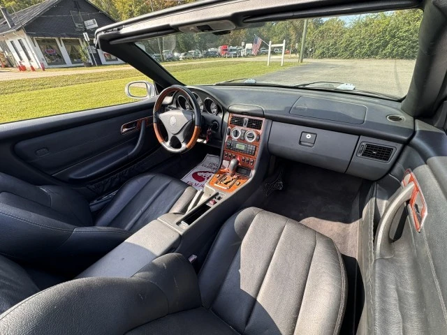 2003 Mercedes-Benz R170 SLK-Class - Image 17 of 21