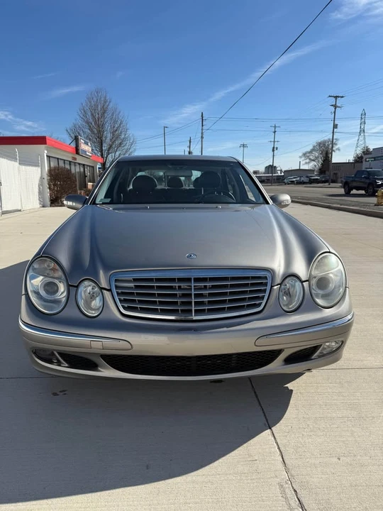 2003 Mercedes-Benz W211 E-Class - Image 9 of 16