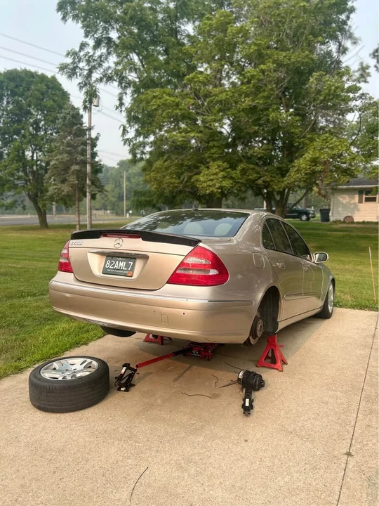 2003 Mercedes-Benz W210 E-Class - Image 9 of 15