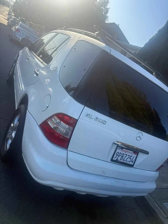 2003 Mercedes-Benz W220 S-Class - Image 2 of 16