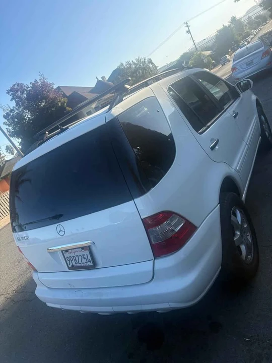 2003 Mercedes-Benz W220 S-Class - Image 11 of 16