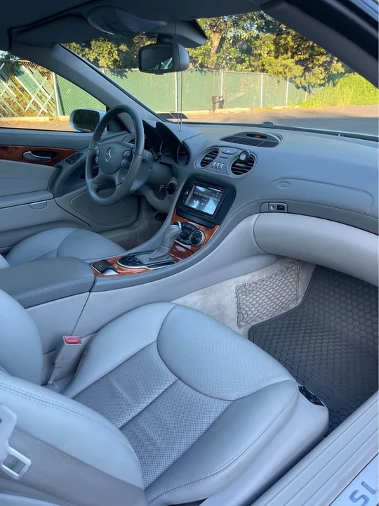 2003 Mercedes-Benz R230 SL-Class - Image 12 of 17