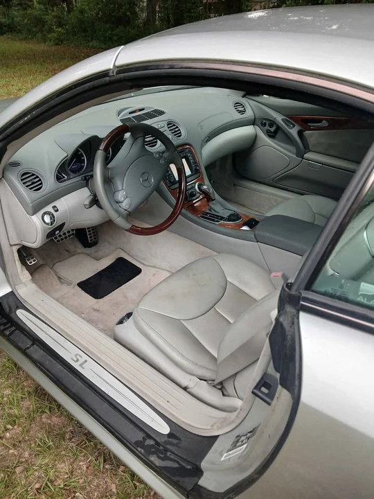 2003 Mercedes-Benz R230 SL-Class - Image 10 of 11