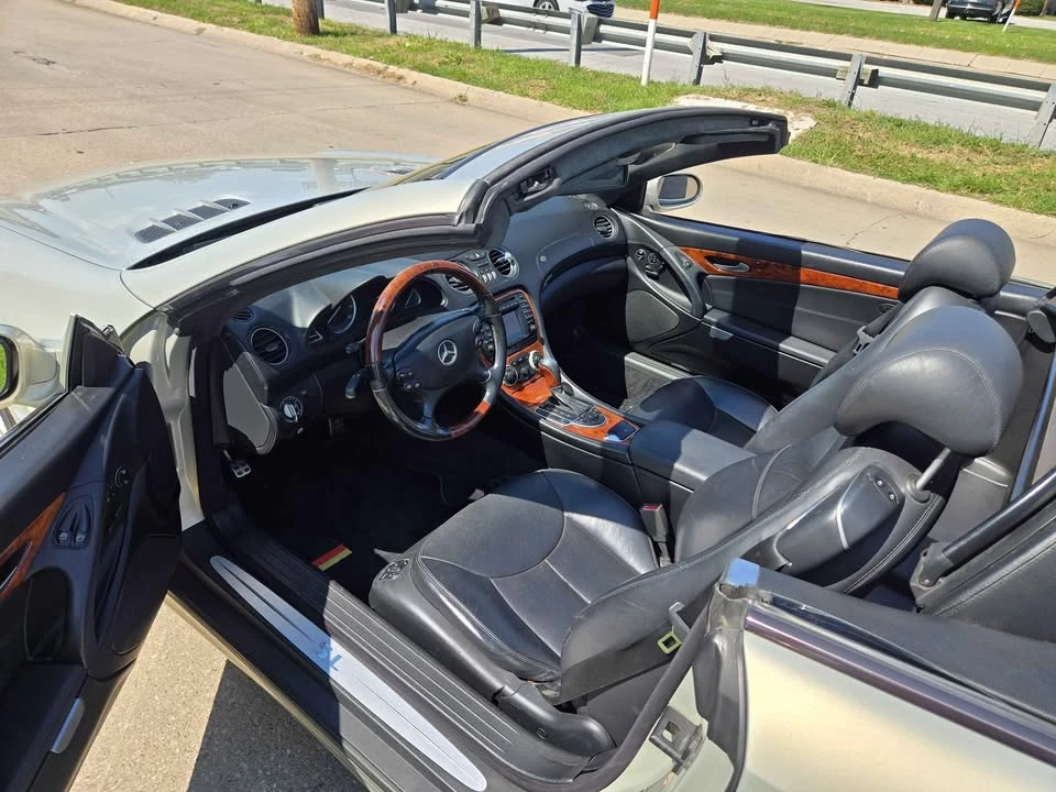 2003 Mercedes-Benz R230 SL-Class - Image 9 of 12