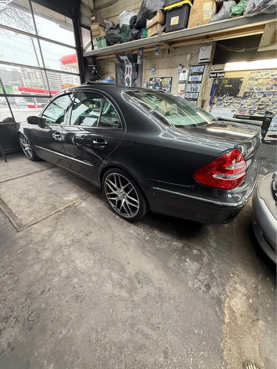 2003 Mercedes-Benz W211 E-Class - Image 10 of 14