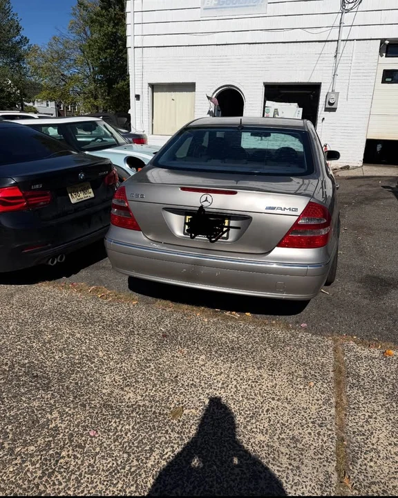 2003 Mercedes-Benz W211 E-Class - Image 2 of 6