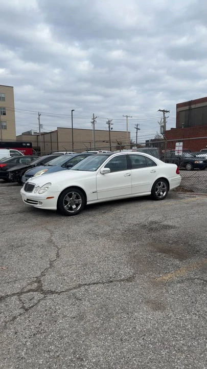 2003 Mercedes-Benz W211 E-Class - Image 2 of 4