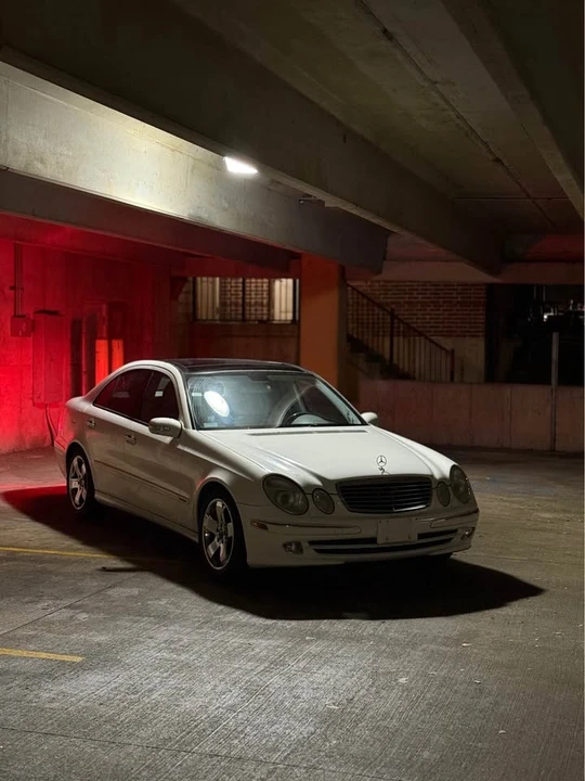 2003 Mercedes-Benz W211 E-Class - Image 3 of 4