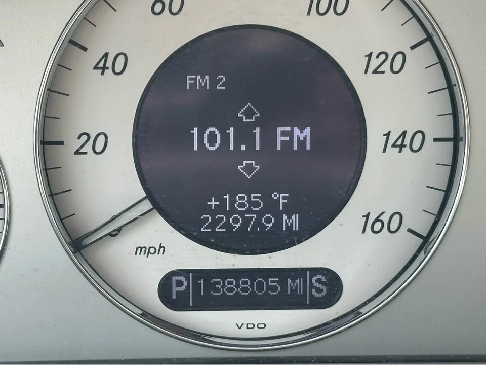 2003 Mercedes-Benz W211 E-Class - Image 2 of 15