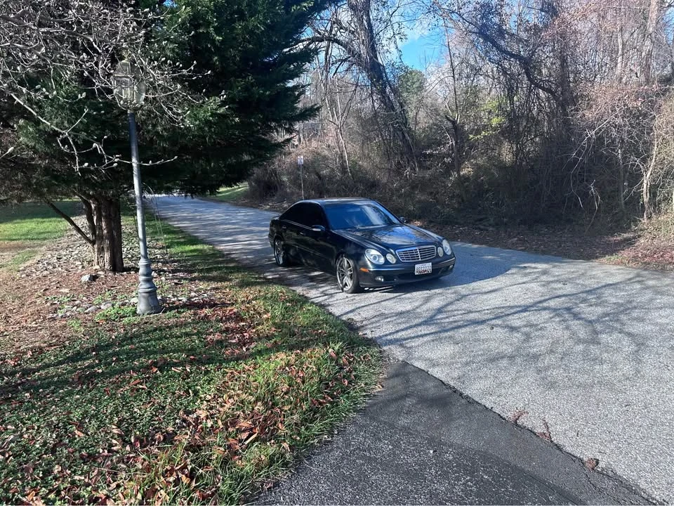 2003 Mercedes-Benz W211 E-Class - Image 2 of 9