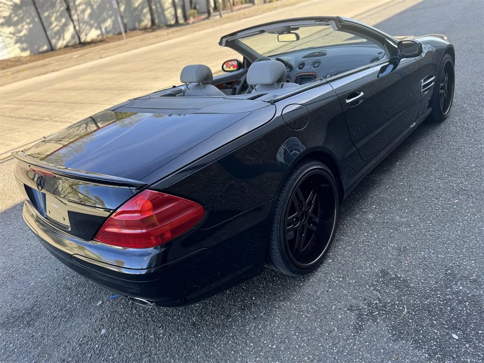 2003 Mercedes-Benz R230 SL-Class - Image 14 of 31