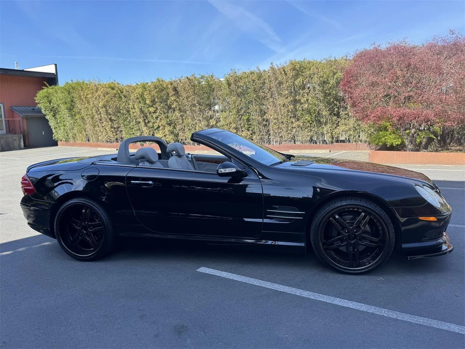 2003 Mercedes-Benz R230 SL-Class - Image 9 of 31