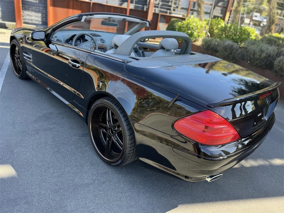 2003 Mercedes-Benz R230 SL-Class - Image 17 of 31