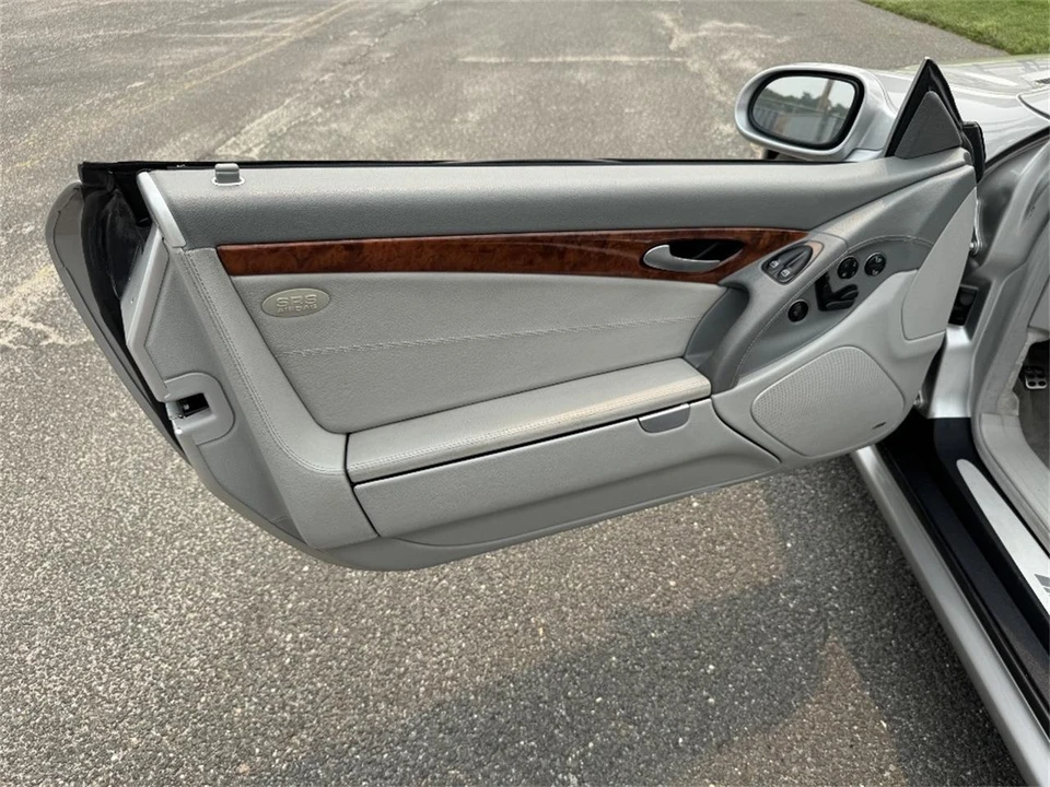 2003 Mercedes-Benz - Image 13 of 31