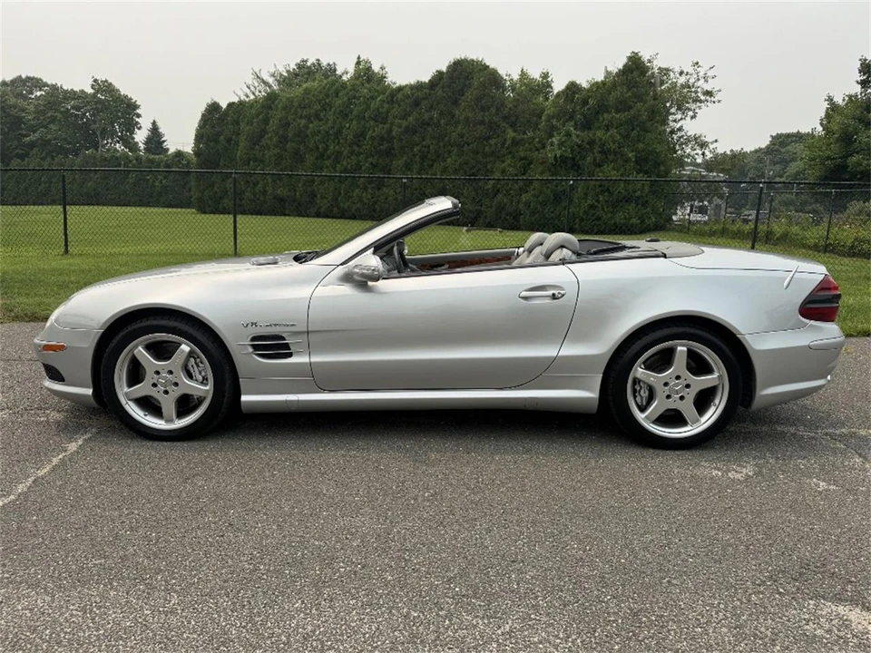 2003 Mercedes-Benz - Image 2 of 31