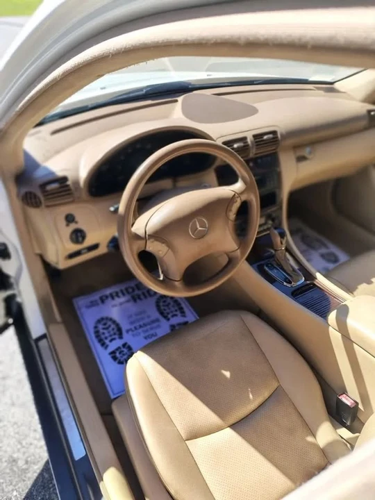 2003 Mercedes-Benz W203 C-Class - Image 10 of 17