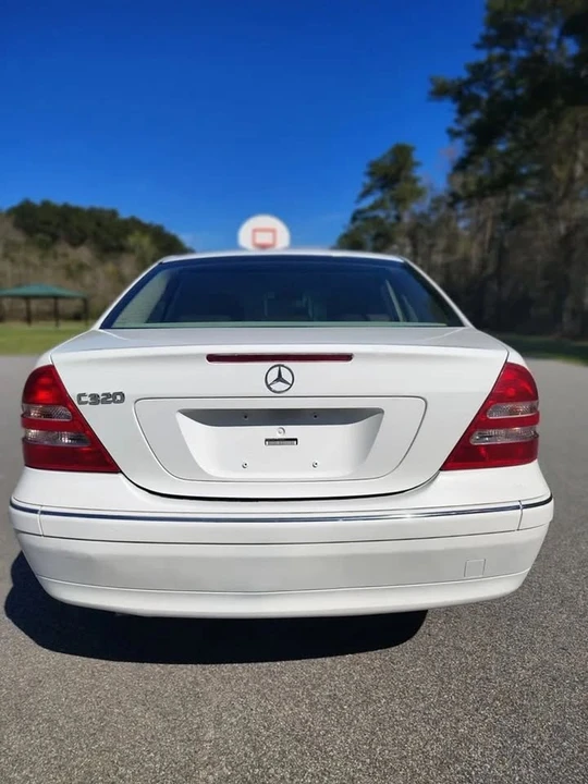 2003 Mercedes-Benz W203 C-Class - Image 6 of 17