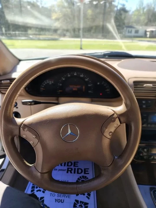 2003 Mercedes-Benz W203 C-Class - Image 11 of 17