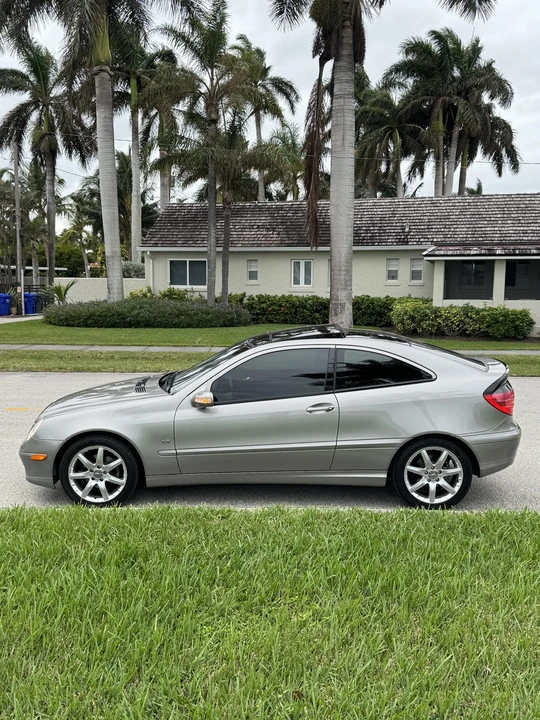2003 Mercedes-Benz W203 C-Class - Image 7 of 12