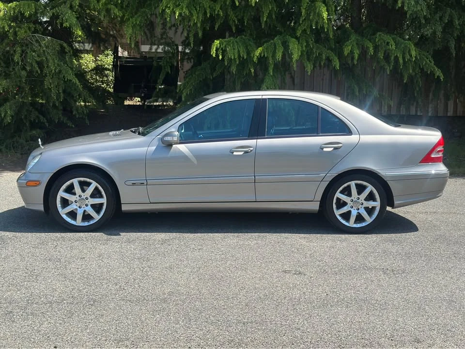 2003 Mercedes-Benz W203 C-Class - Image 2 of 20