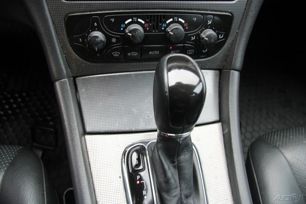 2003 Mercedes-Benz W203 C-Class - Image 18 of 21
