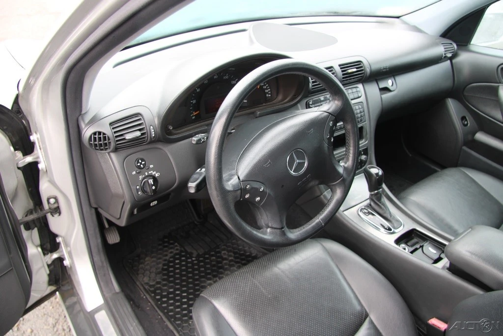 2003 Mercedes-Benz W203 C-Class - Image 15 of 21