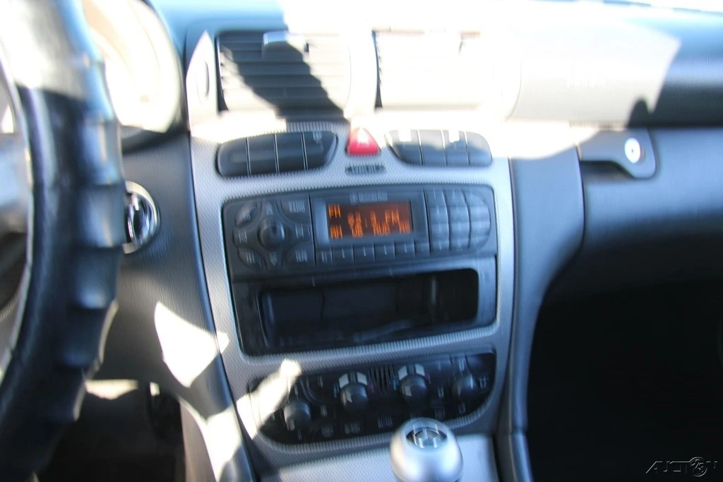 2003 Mercedes-Benz W203 C-Class - Image 17 of 21