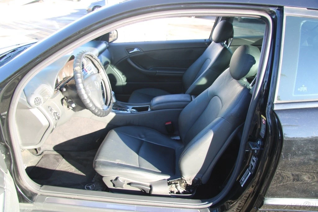 2003 Mercedes-Benz W203 C-Class - Image 13 of 21