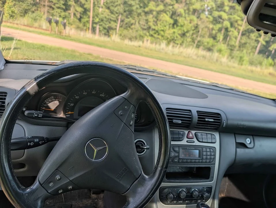 2003 Mercedes-Benz W203 C-Class - Image 8 of 9