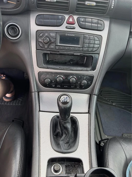 2003 Mercedes-Benz W203 C-Class - Image 11 of 12