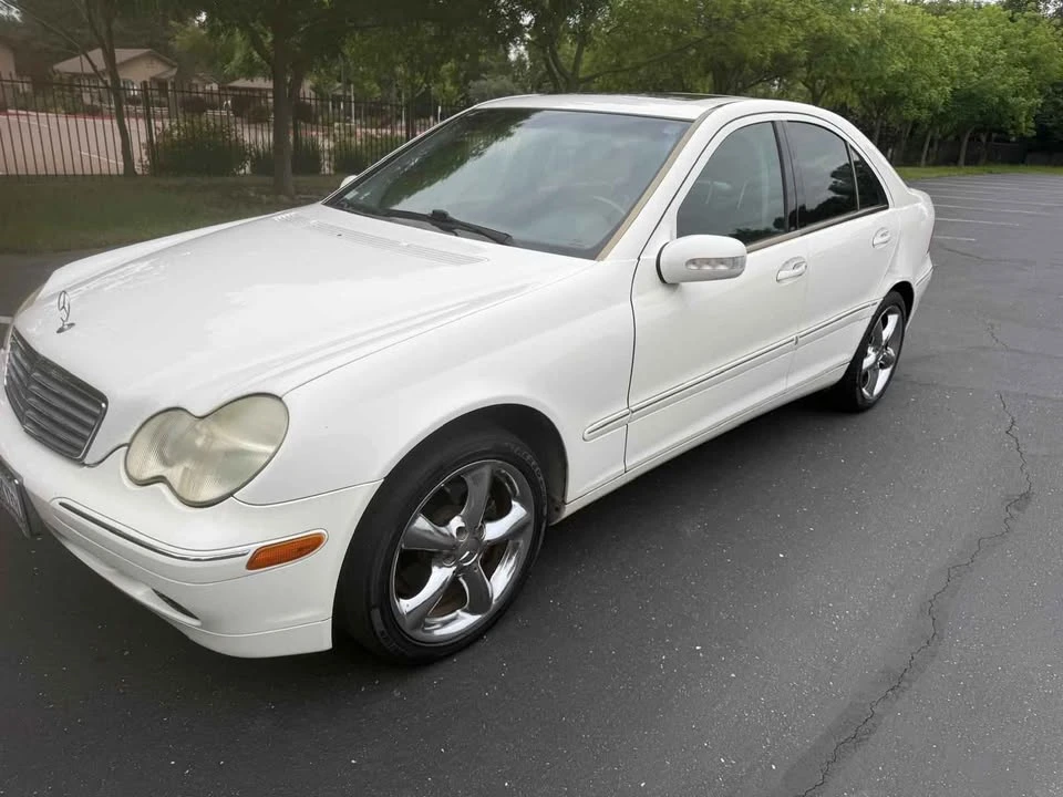 2003 Mercedes-Benz W203 C-Class - Image 11 of 20