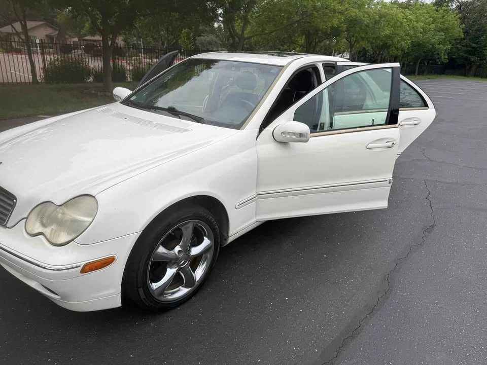 2003 Mercedes-Benz W203 C-Class - Image 6 of 20