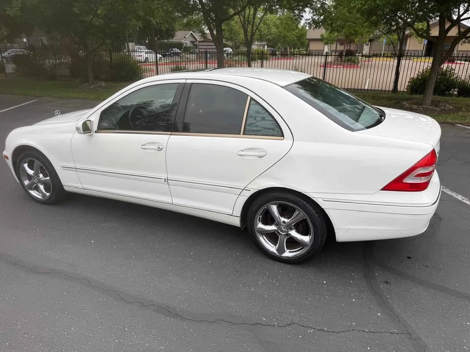 2003 Mercedes-Benz W203 C-Class - Image 13 of 20