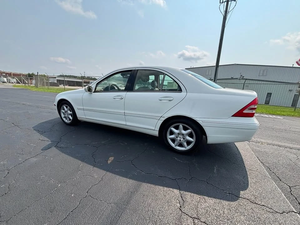 2003 Mercedes-Benz W203 C-Class - Image 5 of 20