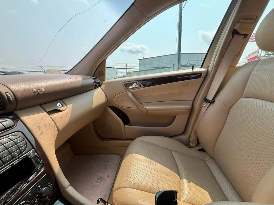 2003 Mercedes-Benz W203 C-Class - Image 17 of 20