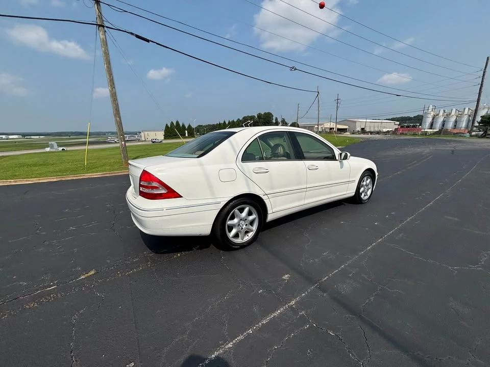 2003 Mercedes-Benz W203 C-Class - Image 10 of 20
