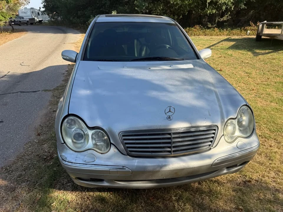 2003 Mercedes-Benz W203 C-Class - Image 2 of 9