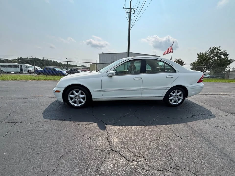 2003 Mercedes-Benz W203 C-Class - Image 4 of 20