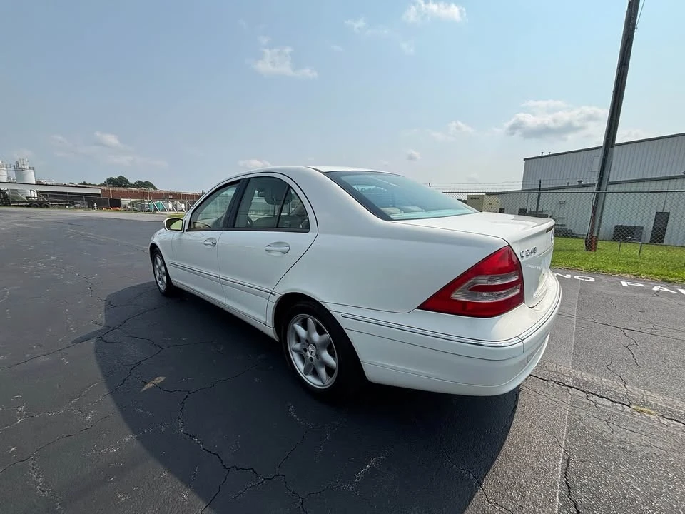 2003 Mercedes-Benz W203 C-Class - Image 9 of 20