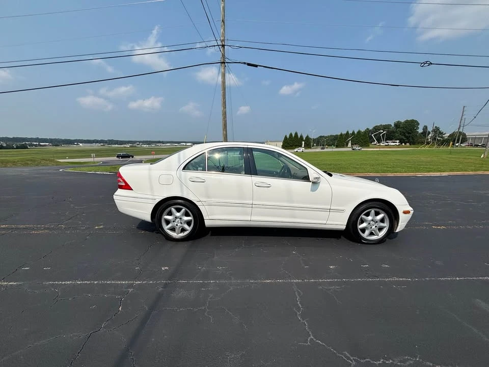 2003 Mercedes-Benz W203 C-Class - Image 12 of 20