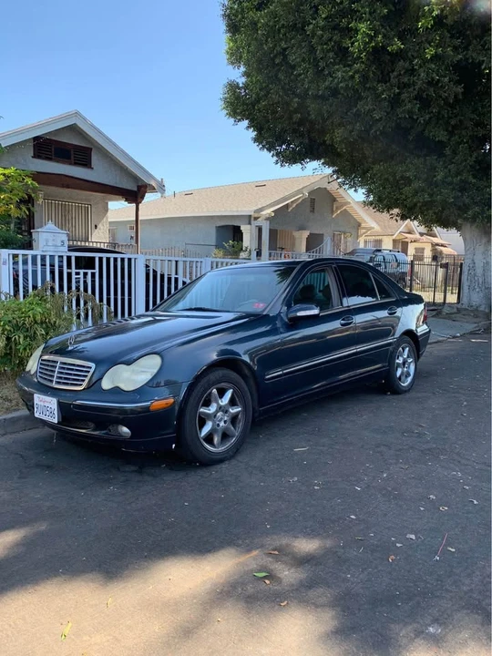 2003 Mercedes-Benz W203 C-Class - Image 2 of 6